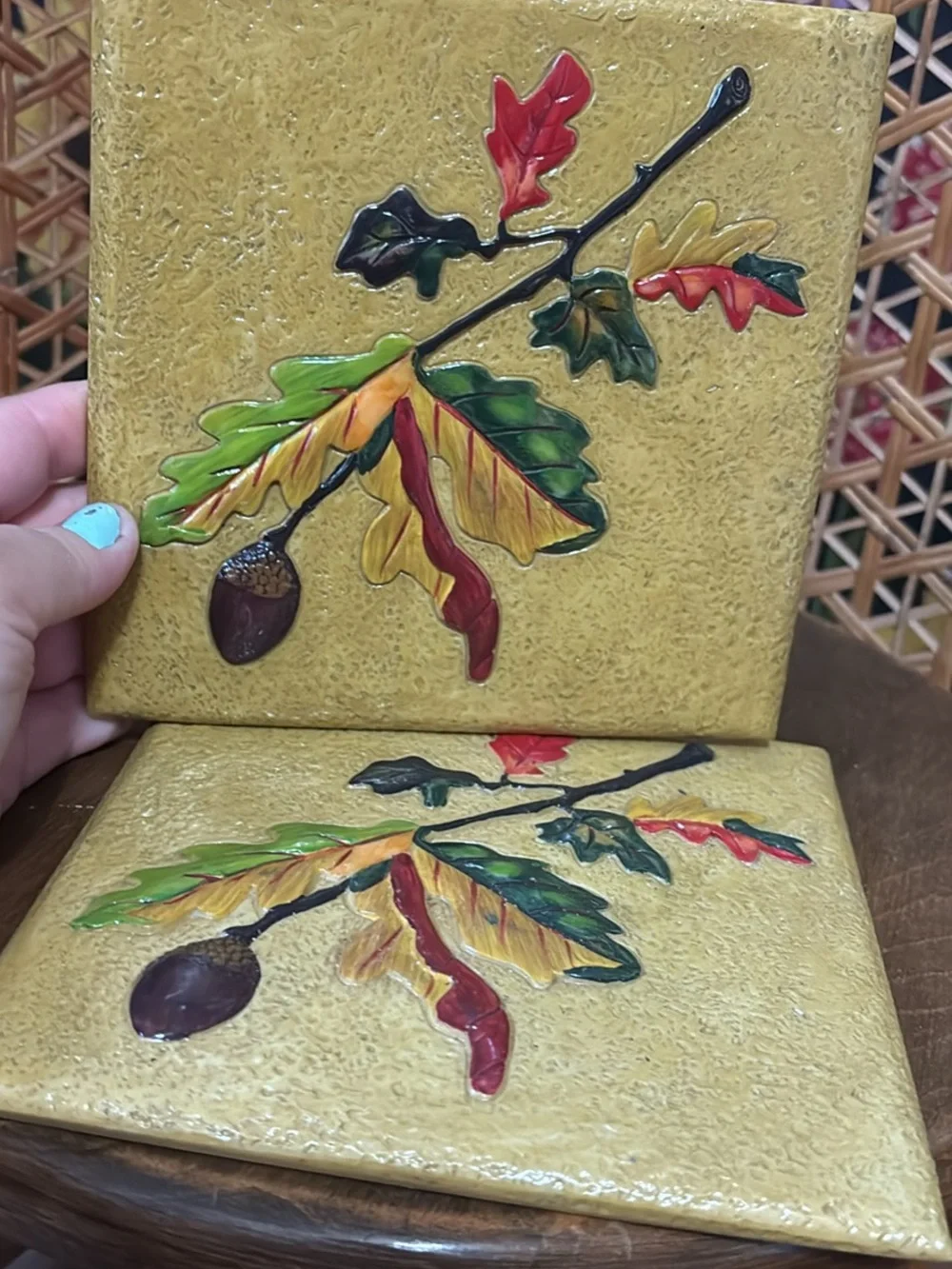 Autumn Oak Leaf Ceramic Wall Tile - Yellow, Green, Red